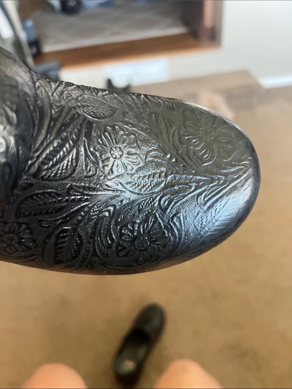 Dansko Black Embossed Leather Clogs - Picture 4 of 5